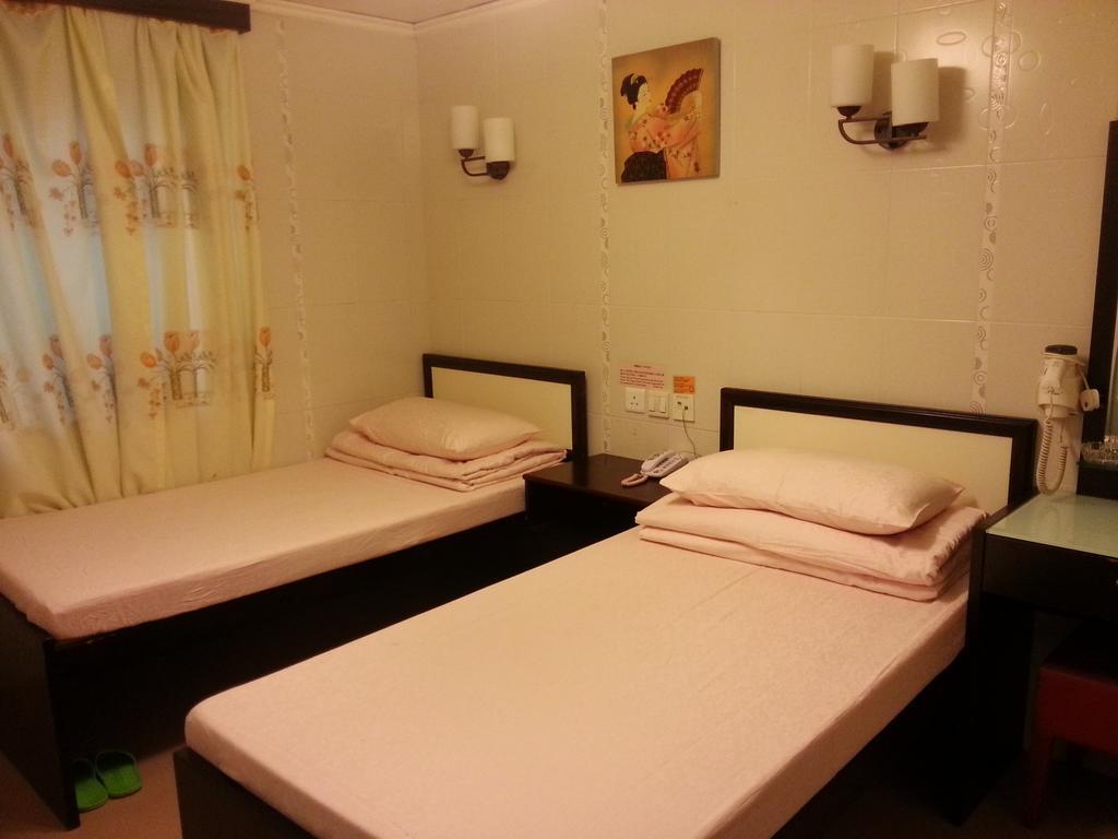 Dragon Hotel Tsim Sha Tsui  Екстериор снимка