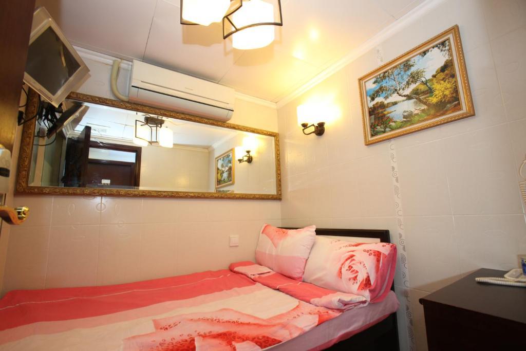 Dragon Hotel Tsim Sha Tsui  Екстериор снимка